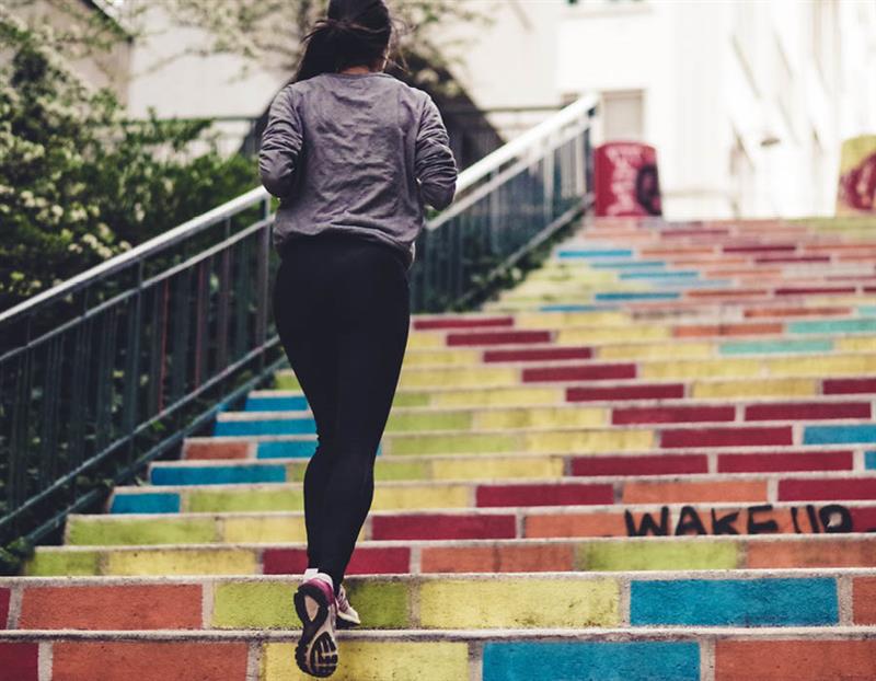 subir escaleras consejos para bajar de peso